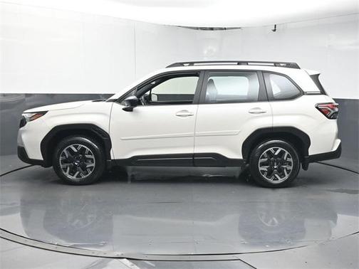2025 Subaru Forester Base