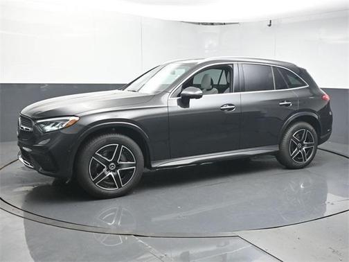 2026 Mercedes-Benz GLC 300 Base