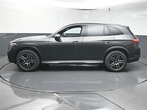 2026 Mercedes-Benz GLC 300 Base