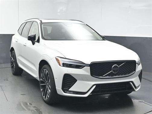 2026 Volvo XC60 B5 Ultra