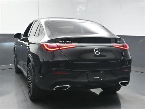2026 Mercedes-Benz GLC 300 Base 4MATIC