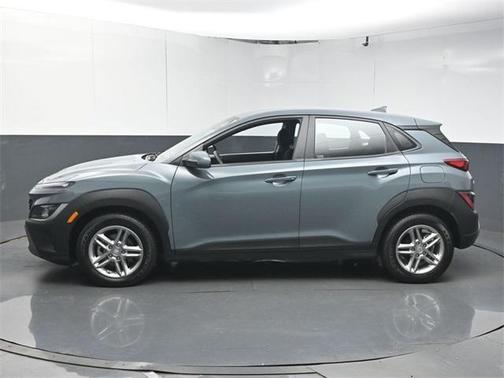2022 Hyundai KONA SE