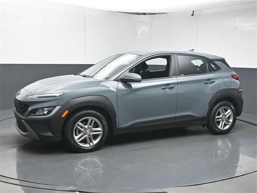 2022 Hyundai KONA SE