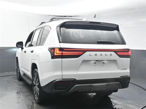 2022 Lexus LX 600 Luxury