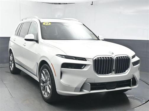2023 BMW X7 xDrive40i