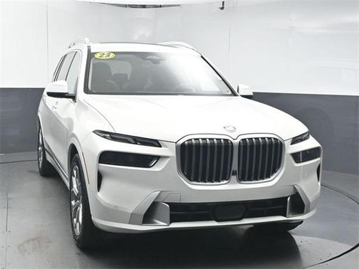 2023 BMW X7 xDrive40i