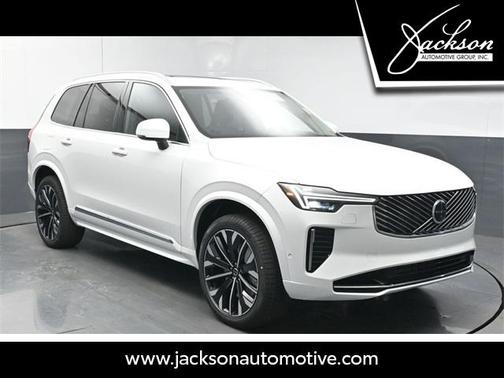 2025 Volvo XC90 Plug-In Hybrid T8 Ultra 7-Seater