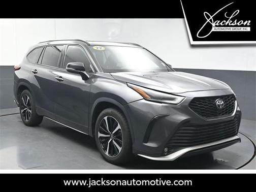 2022 Toyota Highlander XSE