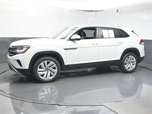 2022 Volkswagen Atlas Cross Sport 3.6L V6 SE w/Technology