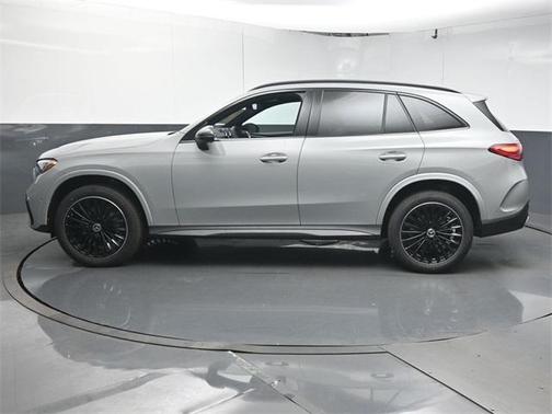 2026 Mercedes-Benz GLC 300 Base
