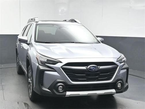 2025 Subaru Outback Touring
