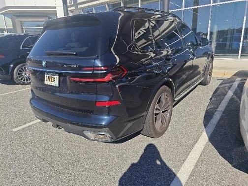 2023 BMW X7 xDrive40i