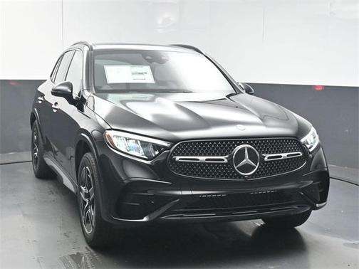 2026 Mercedes-Benz GLC 300 Base