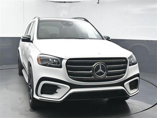 2025 Mercedes-Benz GLS 450 4MATIC