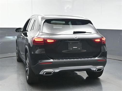 2026 Mercedes-Benz GLA 250 Base