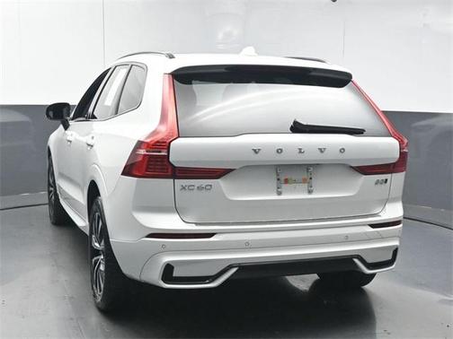 2024 Volvo XC60 B5 Core
