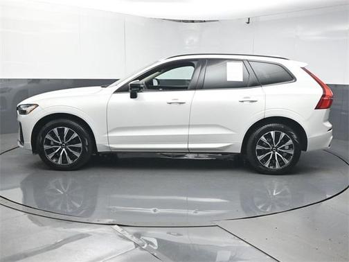 2024 Volvo XC60 B5 Core
