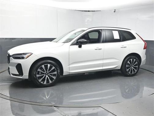 2024 Volvo XC60 B5 Core