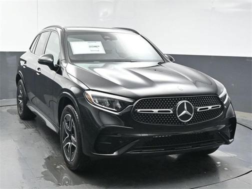 2025 Mercedes-Benz GLC 300 Base