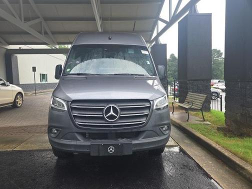 2024 Mercedes-Benz Sprinter 2500 144 WB Standard Roof Passenger