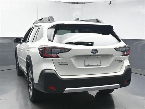 2025 Subaru Outback Limited XT