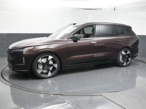 2025 Volvo EX90 Twin Motor Performance Ultra 6-Seater