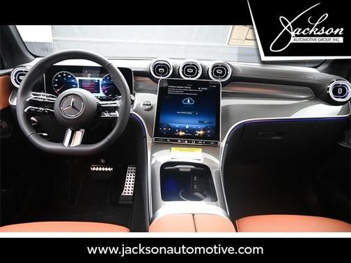 2025 Mercedes-Benz GLC 300 Base