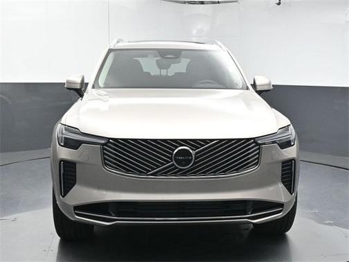 2025 Volvo XC90 Plug-In Hybrid T8 Plus 7-Seater