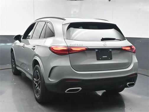 2026 Mercedes-Benz GLC 300 Base