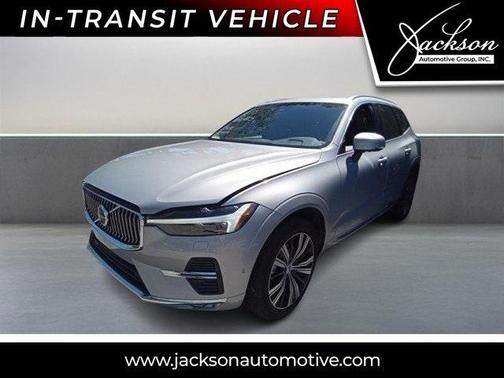 2023 Volvo XC60 B5 Plus Bright Theme