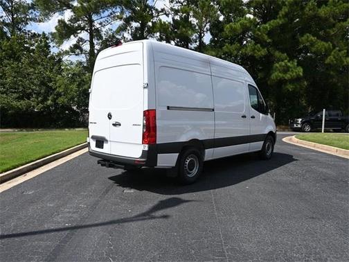 2025 Mercedes-Benz Sprinter 2500 Standard Roof