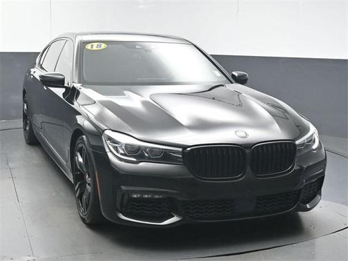 2018 BMW 740 i