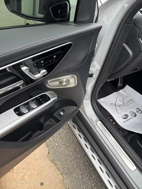 2025 Mercedes-Benz GLC 300 Base 4MATIC