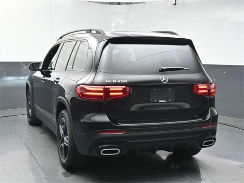 2025 Mercedes-Benz GLB 250 Base