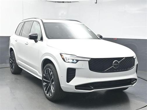 2026 Volvo XC90 B6 Ultra Dark Theme 7-Seater