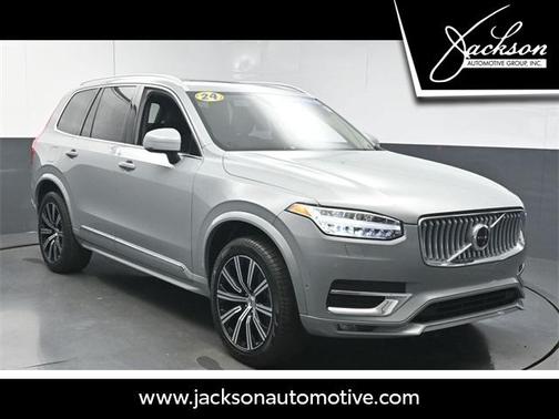 2024 Volvo XC90 B6 Plus Bright Theme 7-Seater