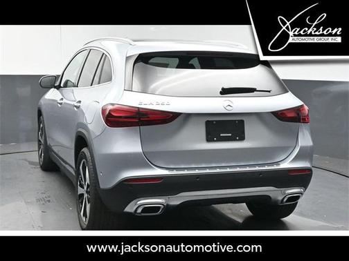 2025 Mercedes-Benz GLA 250 Base
