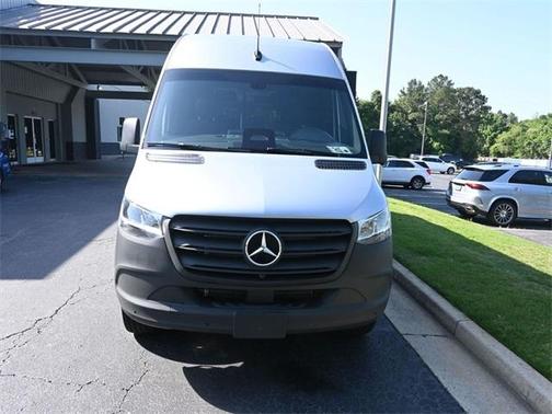 2025 Mercedes-Benz Sprinter 2500 High Roof