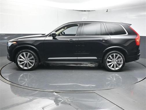 2025 Volvo XC90 B5 Ultra