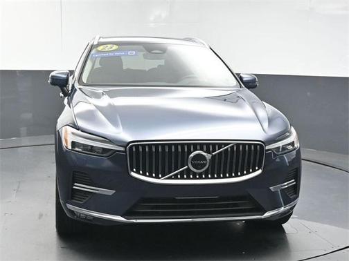 2023 Volvo XC60 B5 Plus Bright Theme