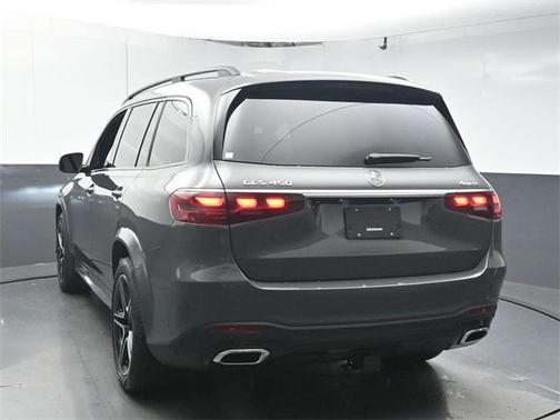 2026 Mercedes-Benz GLS 450 4MATIC