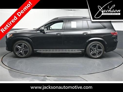 2025 Mercedes-Benz GLS 450 4MATIC