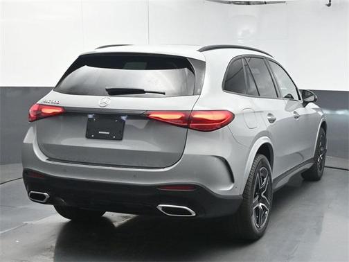 2025 Mercedes-Benz GLC 300 Base