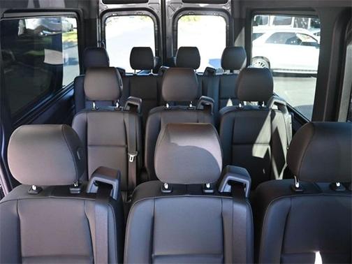 2025 Mercedes-Benz Sprinter 2500 144 WB Standard Roof Passenger
