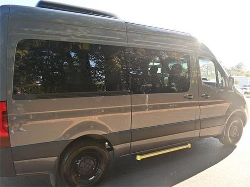2025 Mercedes-Benz Sprinter 2500 144 WB Standard Roof Passenger
