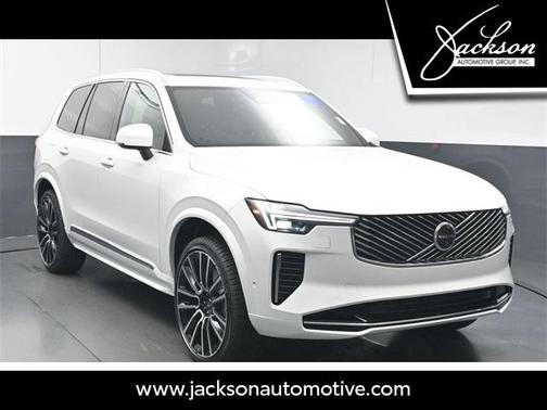 2026 Volvo XC90 B6 Plus 6-Seater