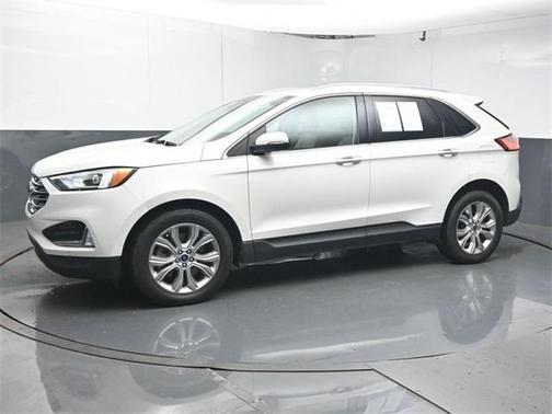 2021 Ford Edge Titanium