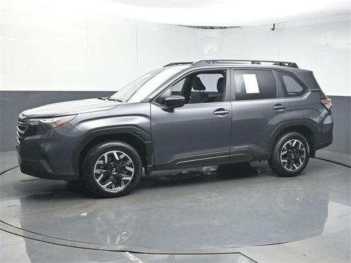2025 Subaru Forester Base