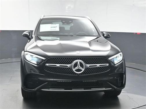 2026 Mercedes-Benz GLC 300 Base