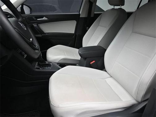 2020 Volkswagen Tiguan 2.0T SE